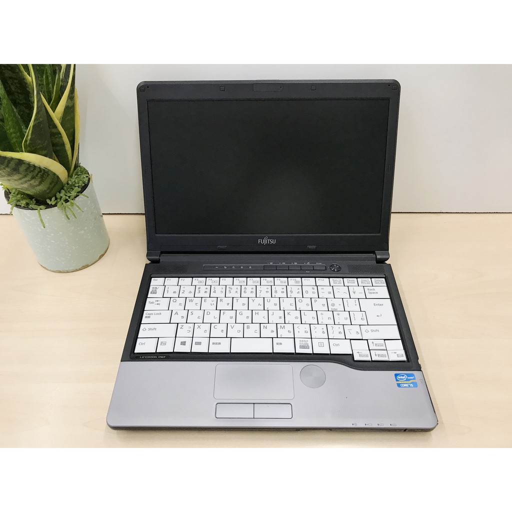 Laptop Fujitsu S762 - Core i5 3340M - RAM 4G - 13inch HD