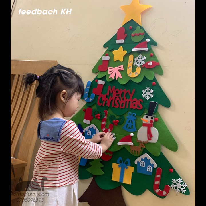 [LOẠI 1]Cây thông noel vải dạ dán dính 5 lớp - 32 phu kien - 105x70cm - kèm đèn | BigBuy360 - bigbuy360.vn