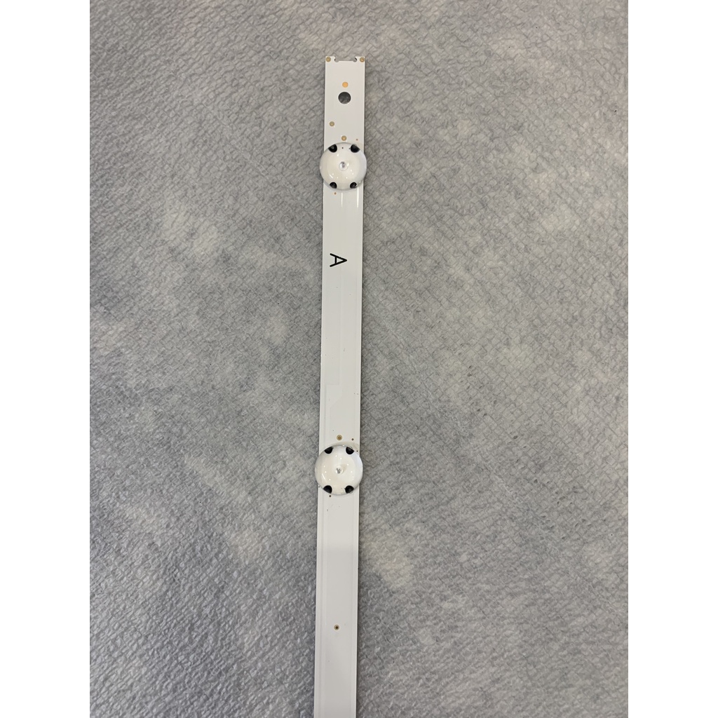 Thanh LED Tivi  43UH617 - Lắp zin tivi LG 43UH617 - 1 bộ 3 thanh 8 bóng giống nhau - LED MỚI 100% nhà máy