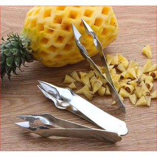 Dụng Cụ Gắp Mắt Dứa Tiện Dụng