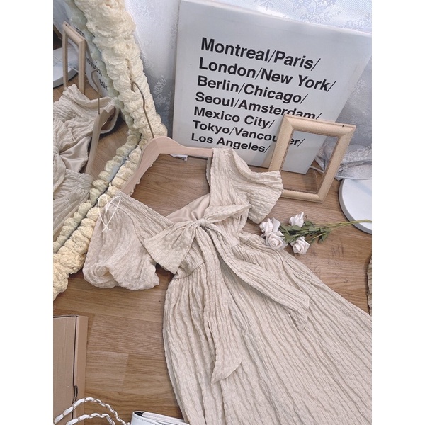 Váy midi dài cutout lưng