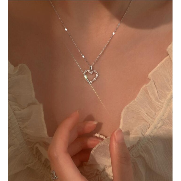 Vòng cổ Mạ Bạc 925 Mặt Hình Trái Tim Đính Đá Pha Lê Thời Trang Cho Nữ