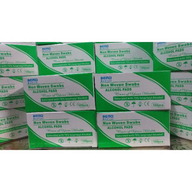 Gạc tẩm cồn tiệt trùng Alcohol Pads