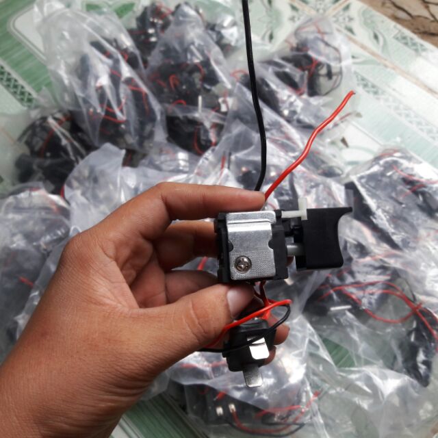 CNP Cò khoan pin cho máy có than 7,2v-24v có led ni