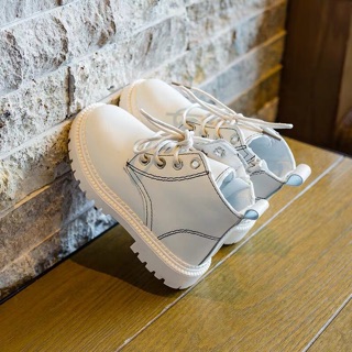 Boot cổ ngắn bé gái