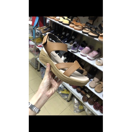 Giày Sandal Nữ ThaiLan Mossono Cn3 cao 5 phân