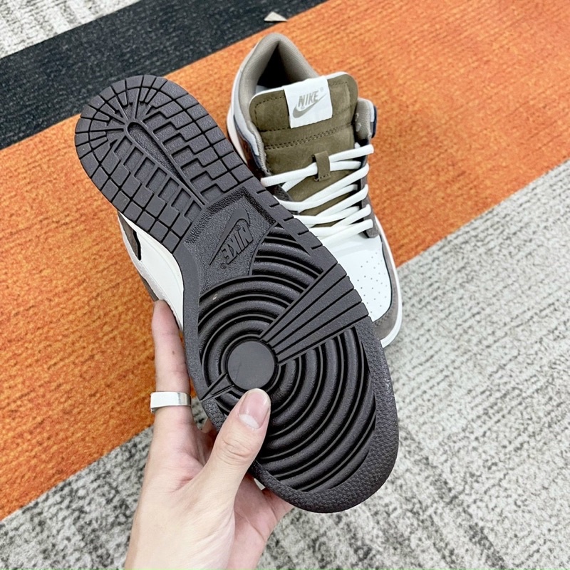 Giày thể thao sneaker SB nâu, SB DUNK NÂU MẪU MỚI  vệt xám bản cao cấp ảnh thật shop tự chụp