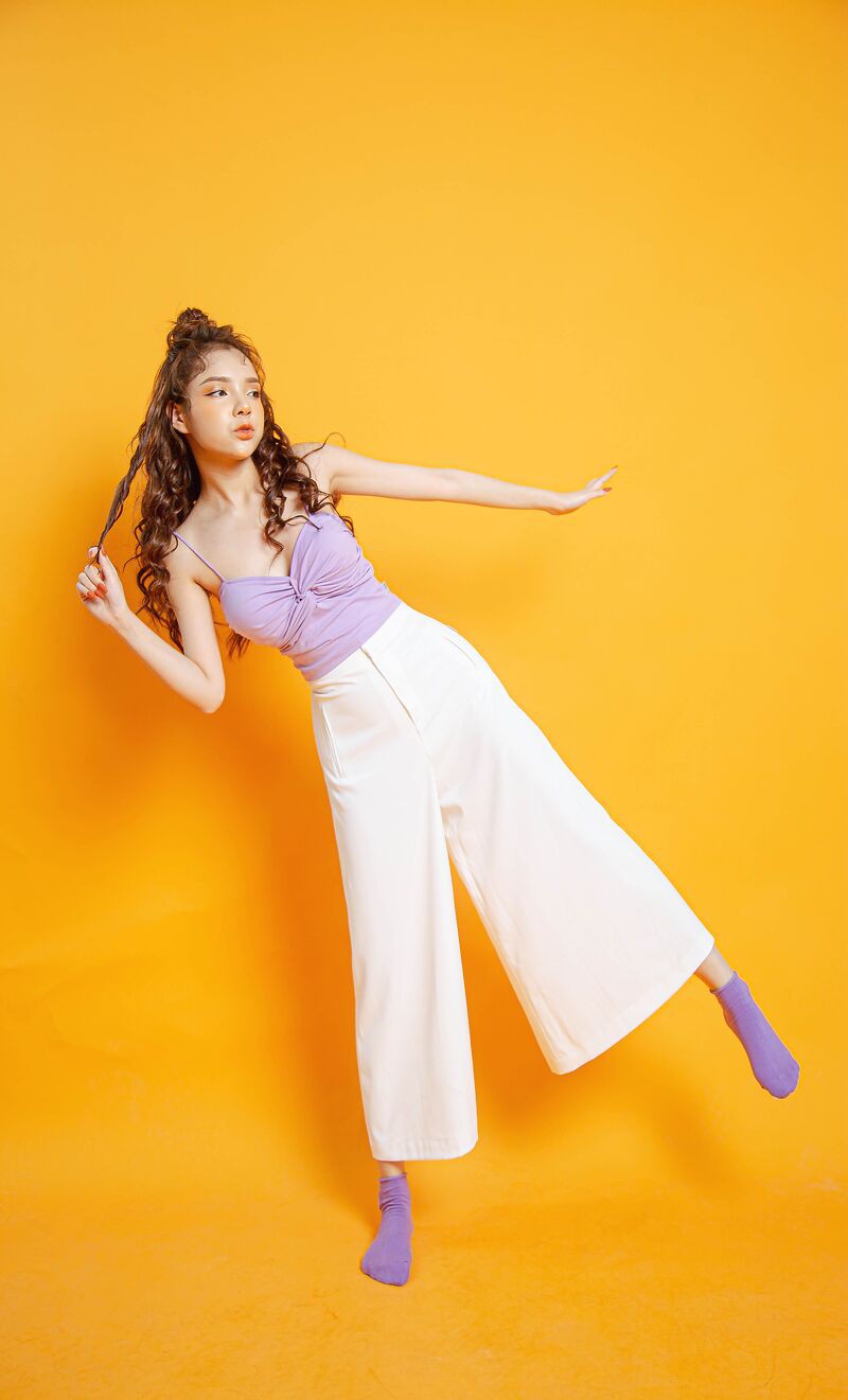 Áo thun nhúm ngực | BigBuy360 - bigbuy360.vn