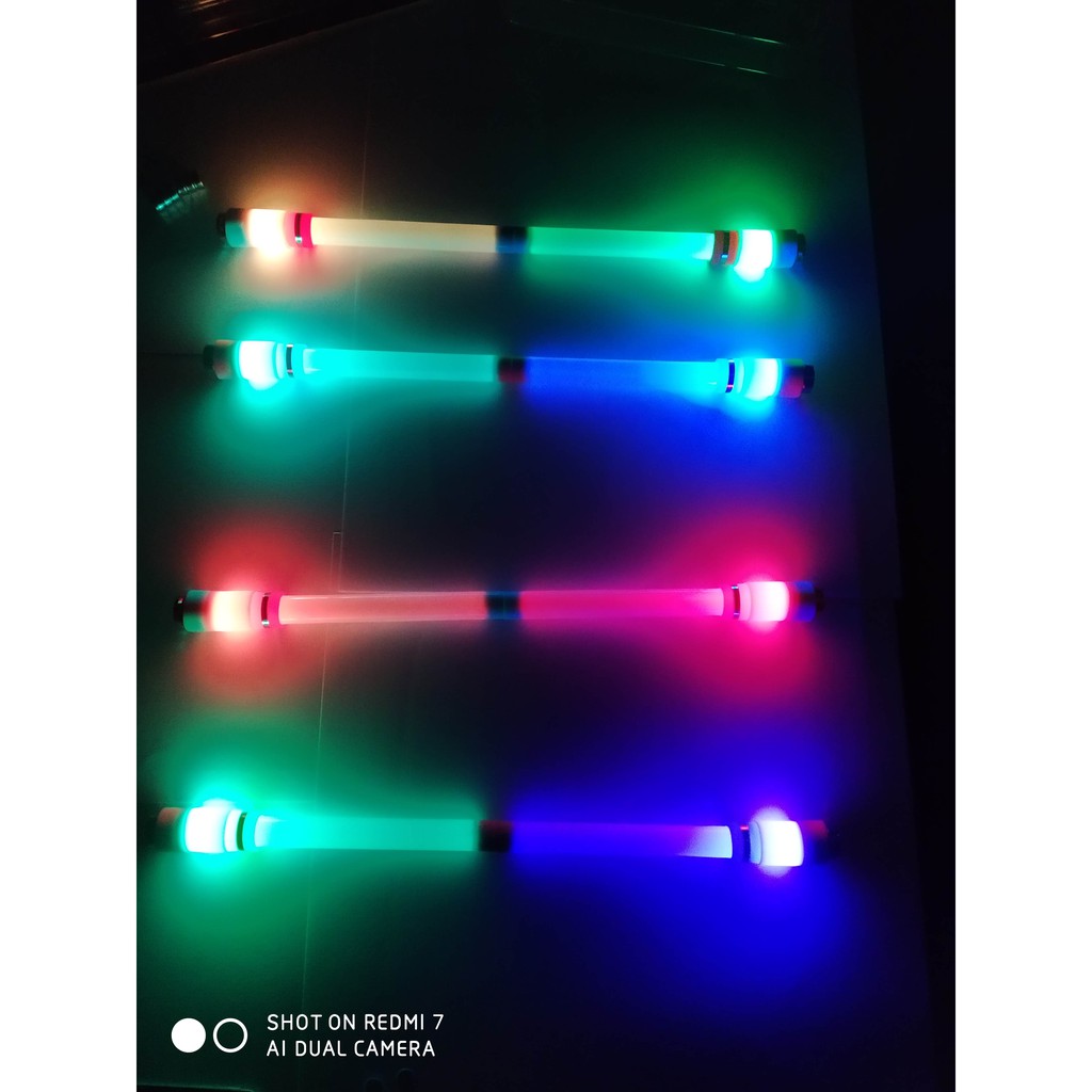 Bút quay đèn led 7 màu - 2 khớp - có nam châm