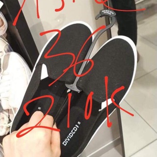 Slip on vải màu đen