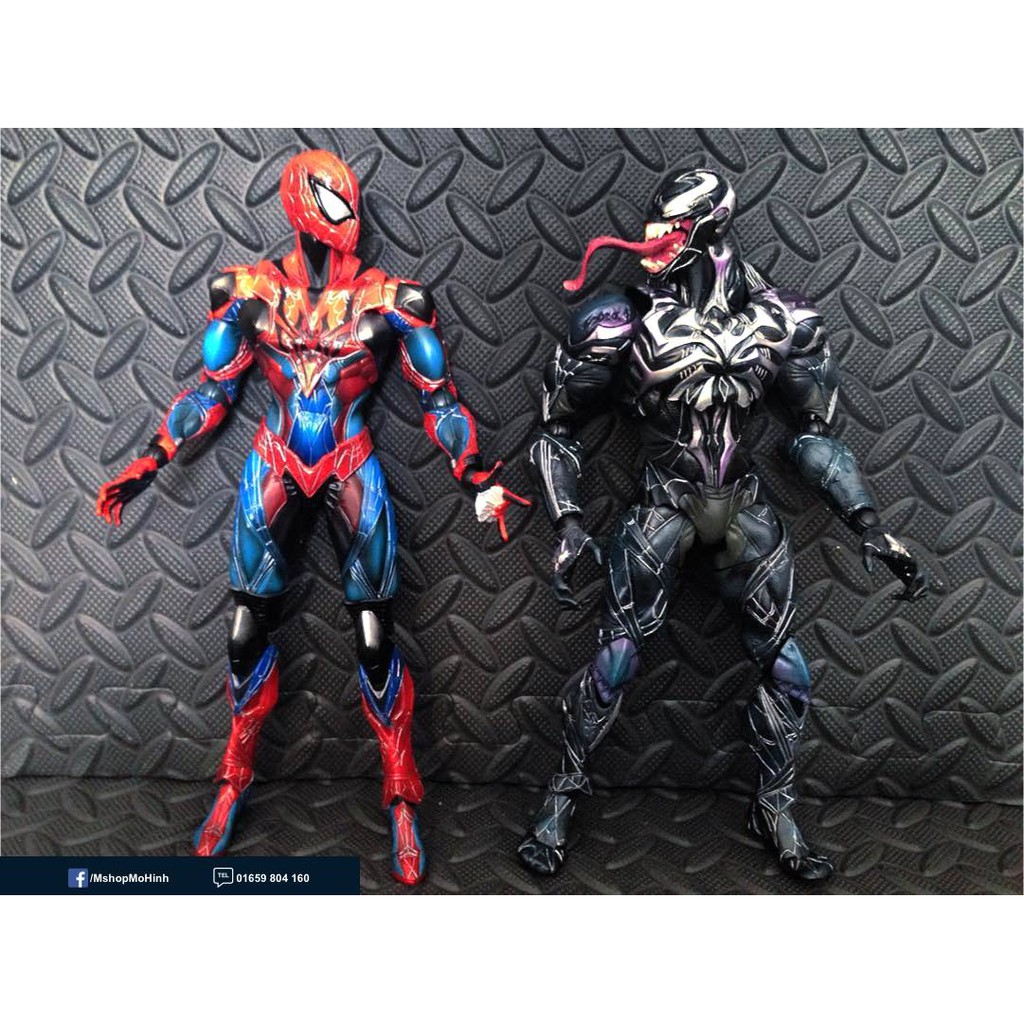 Mô hình Venom đen Play Arts Kai Trung Quốc - cao khoang 26cm.