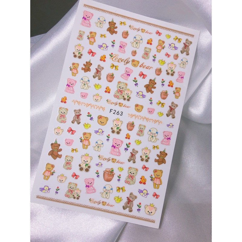 Stiker dán móng hoạt hình