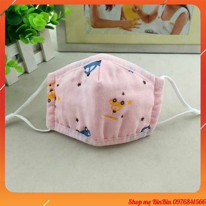 Khẩu trang vải cao cấp cho bé chất liệu 100% Cotton thấm hút mồ hôi thoáng mát