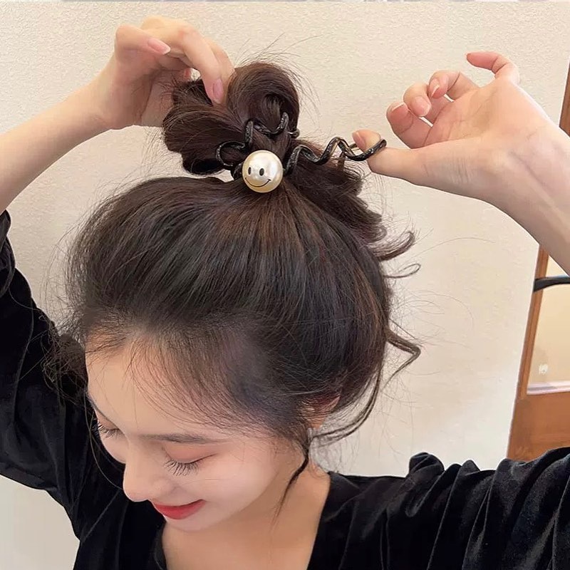 Cột tóc lò xo mặt cười