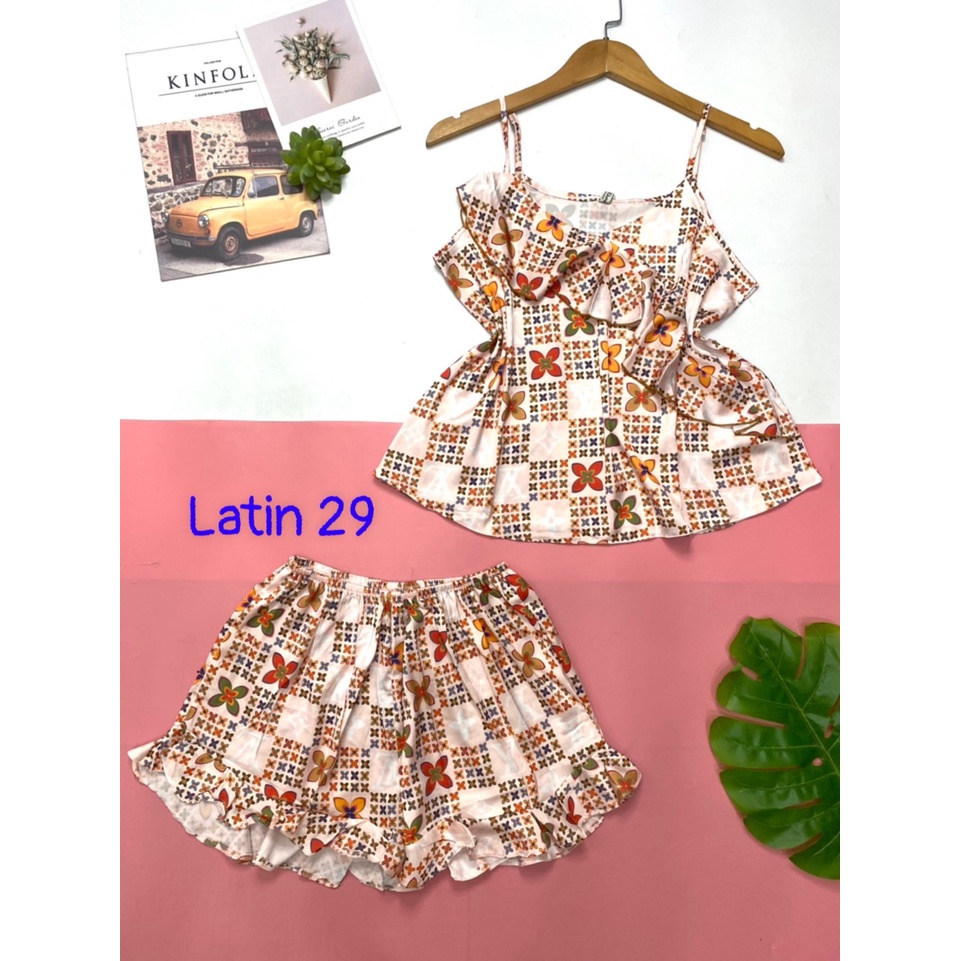 Bộ đùi 2 dây latin mặc ngủ, chất vải mềm mịn không nhăn