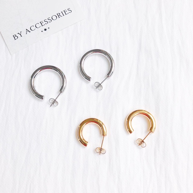 Bông tai nữ titan kiểu chữ C dày vintage không gỉ WE2206