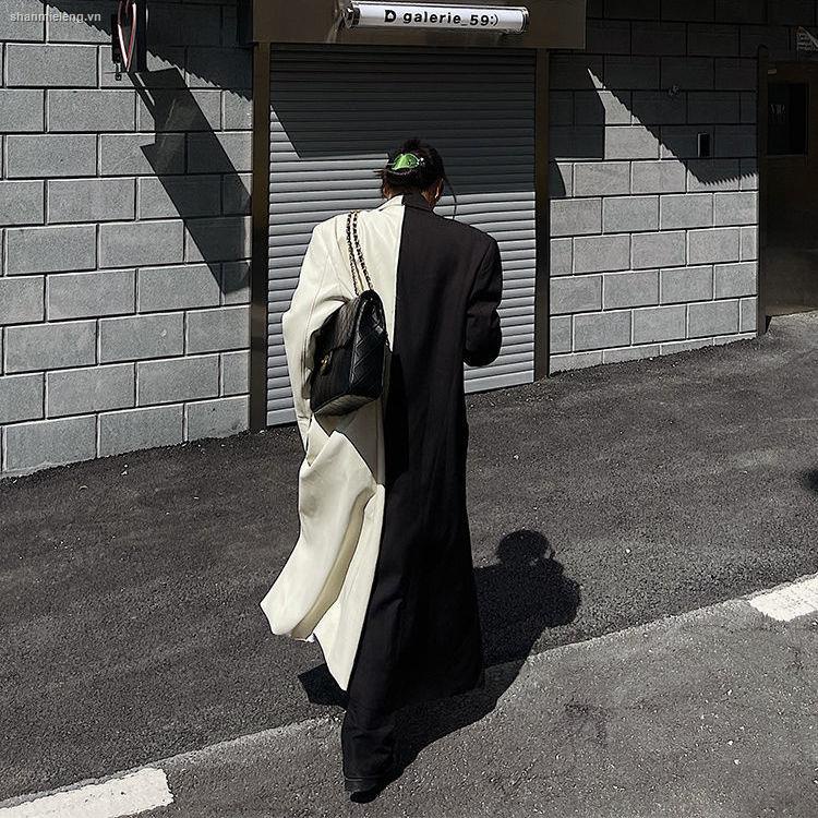 Áo khoác da dáng rộng phối màu trắng đen thời trang mùa thu cho nữ