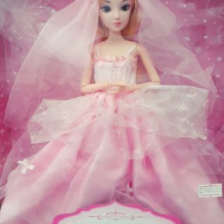 Búp bê công chúa barbie mắt đá