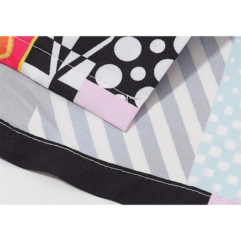 Áo Sơ Mi Versace Tay Ngắn Dáng Rộng In Chấm Bi Phối Màu Tương Phản Cá Tính