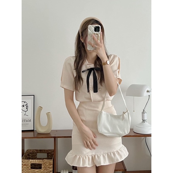 Set áo dạ cổ nơ kèm váy đuôi cá tiểu thư