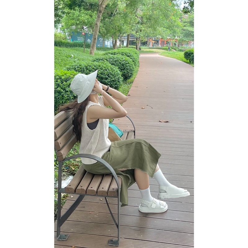 Kumivn áo gile len lưới nhiều màu