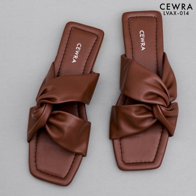 DÉP TRỆT NỮ CEWRA QUAI XOẮN CHẤT LIỆU DA NHÂN TẠO SIÊU ÊM