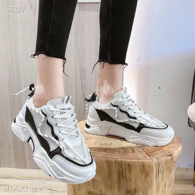 Giày bata đế cao viền đen siêu đẹp