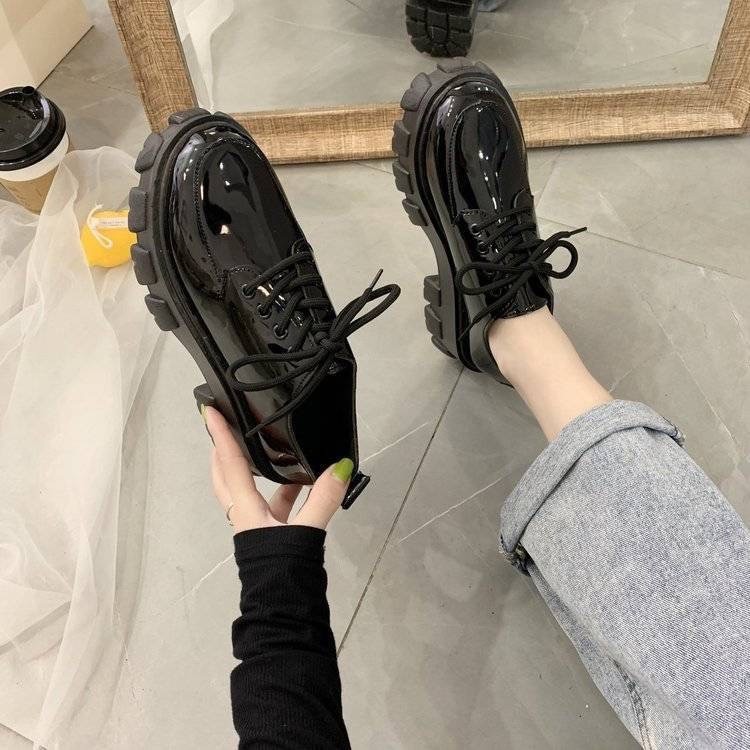 Giày da bóng ulzzang đế cao buộc dây