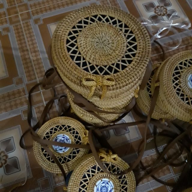 Túi tròn mây tre đan