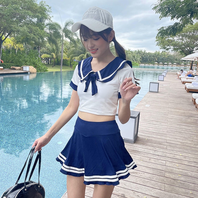 Bộ đồ bơi phong cách Nhật Bản xinh xắn cho nữ
