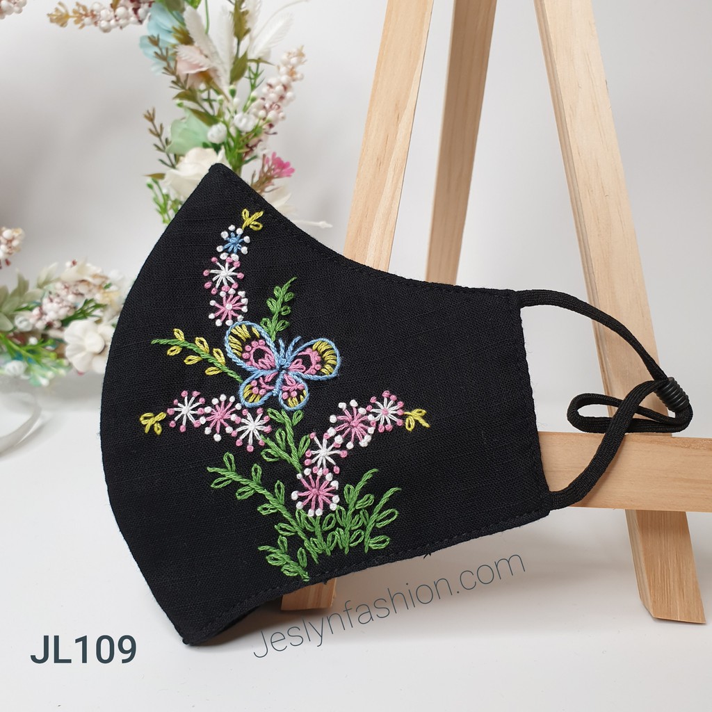 Khẩu trang thêu tay vải linen hình hoa và bướm JL109