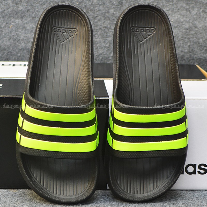 DÉP ADIDAS DURAMO CHÍNH HÃNG MÀU ĐEN SỌC XANH LÁ