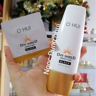 Combo 10 gói kem chống nắng nâng tone dưỡng trắng da ohui black 1ml