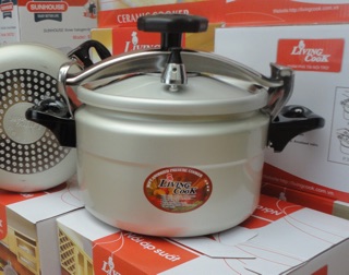 Nồi áp suất Livingcook 5 lít, 7 lít