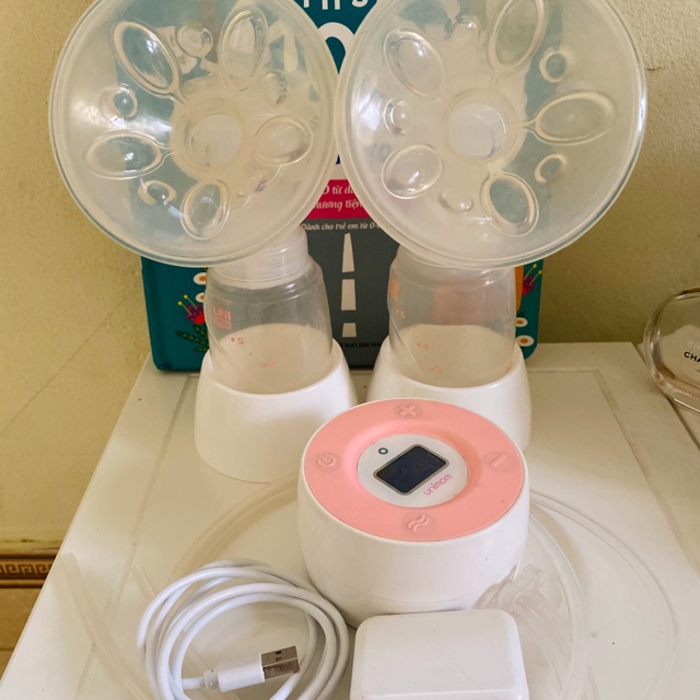 Máy hút sữa điện đôi Unimon + quà tặng