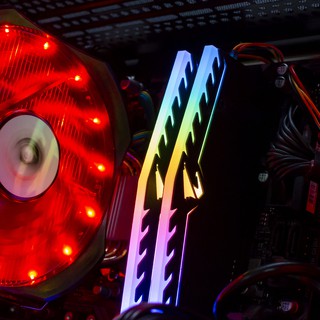 Tản nhiệt ram AORUS - led Digital sync