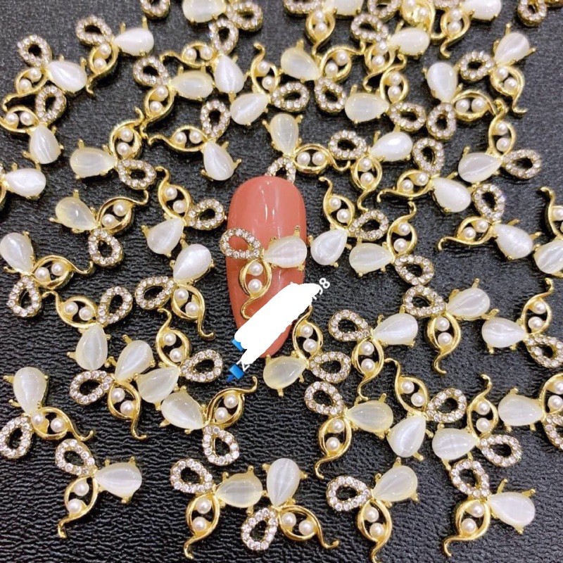 Cham nơ nail- Cham hot- phụ kiện nail