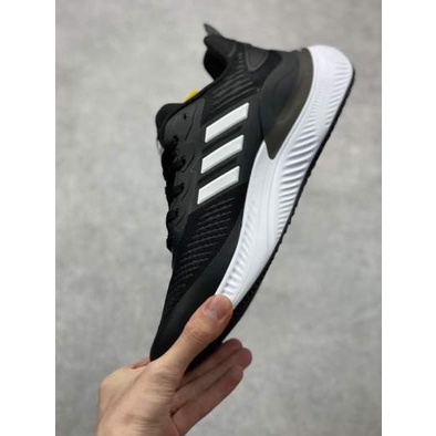 Giày Sneaker Nam Nữ Adidas Alphamagma Đen vạch Trắng