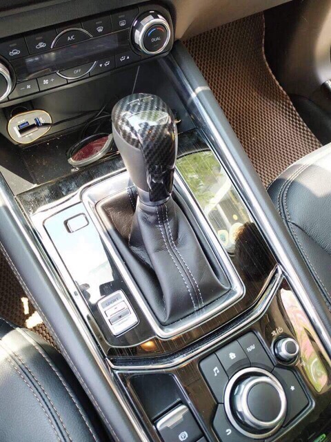 Ốp cần số  xe mazda