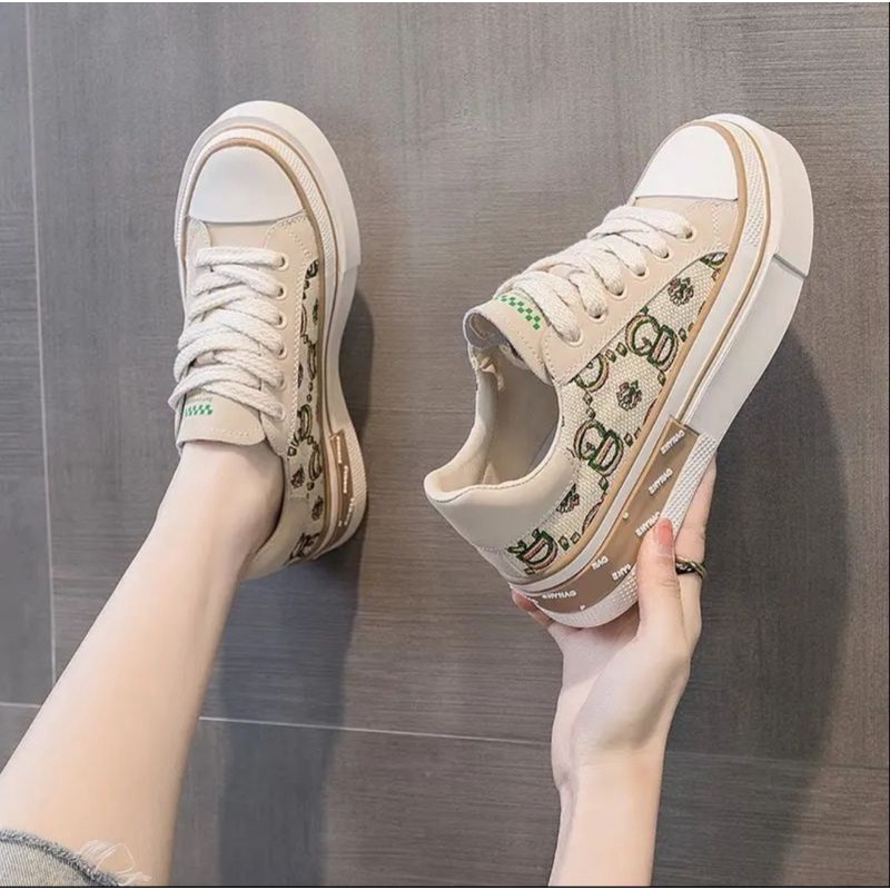 Giày Sneaker Thể Thao Nữ Tăng Chiều Cao Phong Cách Cá Tính (OO Hot Hit)