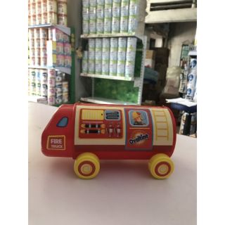 Xe ôtô ống heo bằng nhựa quà tặng sữa Ovaltine