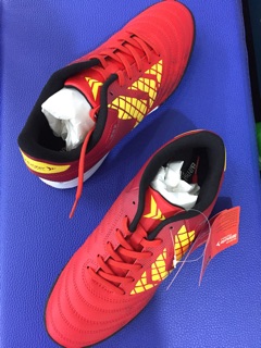 Giày thể thao BITIS HUNTER FOOTBALL