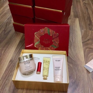 Kem dưỡng ẩm Ohui Miracle Moisture Cream