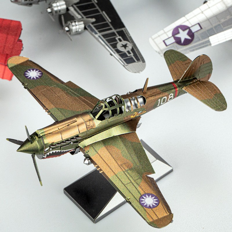 Đồ Chơi Lắp Ráp Mô Hình 3D Bằng Kim Loại Máy Bay Tiêm Kích P-40 Warhawk