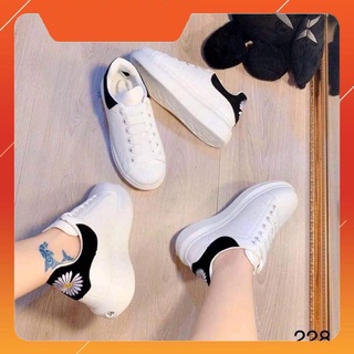 Giày thể thao nam nữ Mc hoa cúc hàng vnxk,giày snecker nam nữ full size 36-43