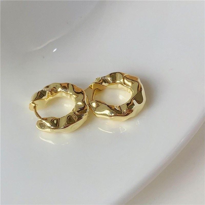 Bông Tai Kim Loại Phong Cách Retro Đơn Giản Dễ Phối Đồ 19464