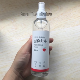 Xịt thơm quần áo Fabric Perfume 250ml
