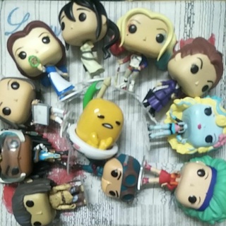 Funko bé gái R