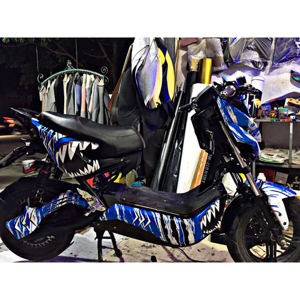 Tem trùm Xe Điện Xmen Cá Mập Xanh Trắng Rỉ sét