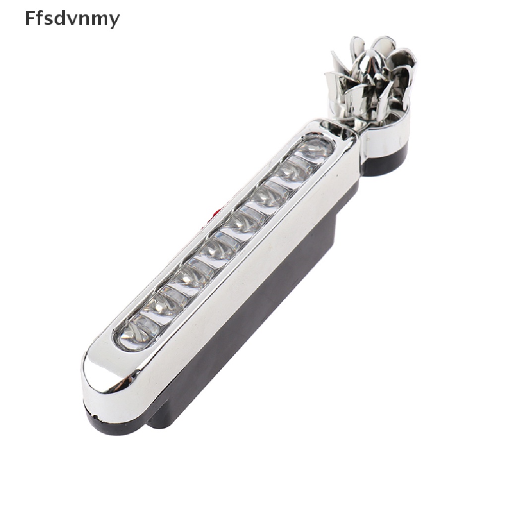 Đèn LED 8 Bóng Chạy Bằng Năng Lượng Mặt Trời